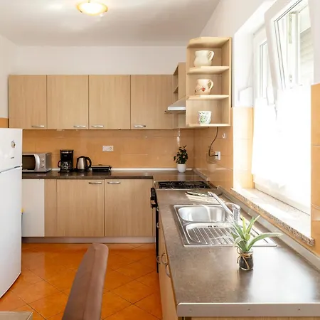 Apartamento Marina & Ana *